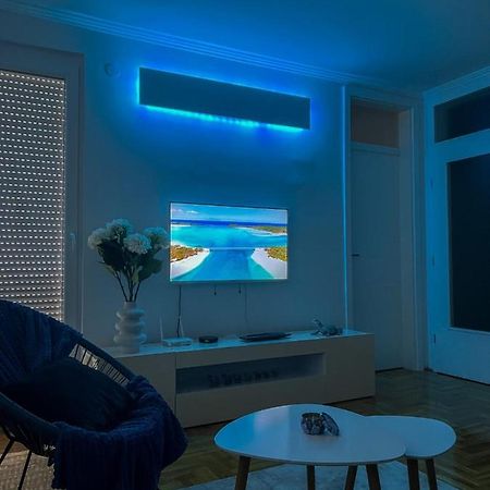 Apartman Ml Lukavica Dış mekan fotoğraf