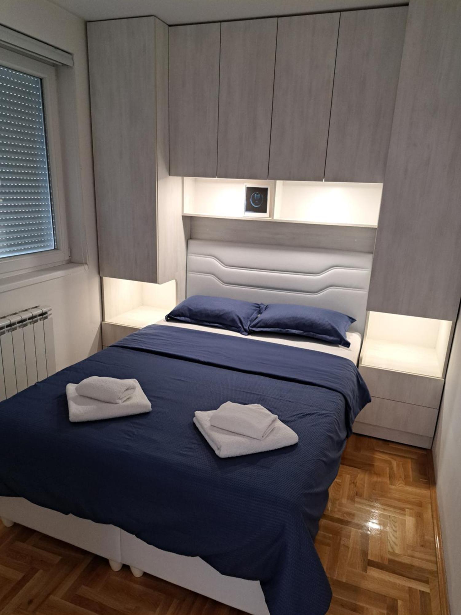 Apartman Ml Lukavica Dış mekan fotoğraf